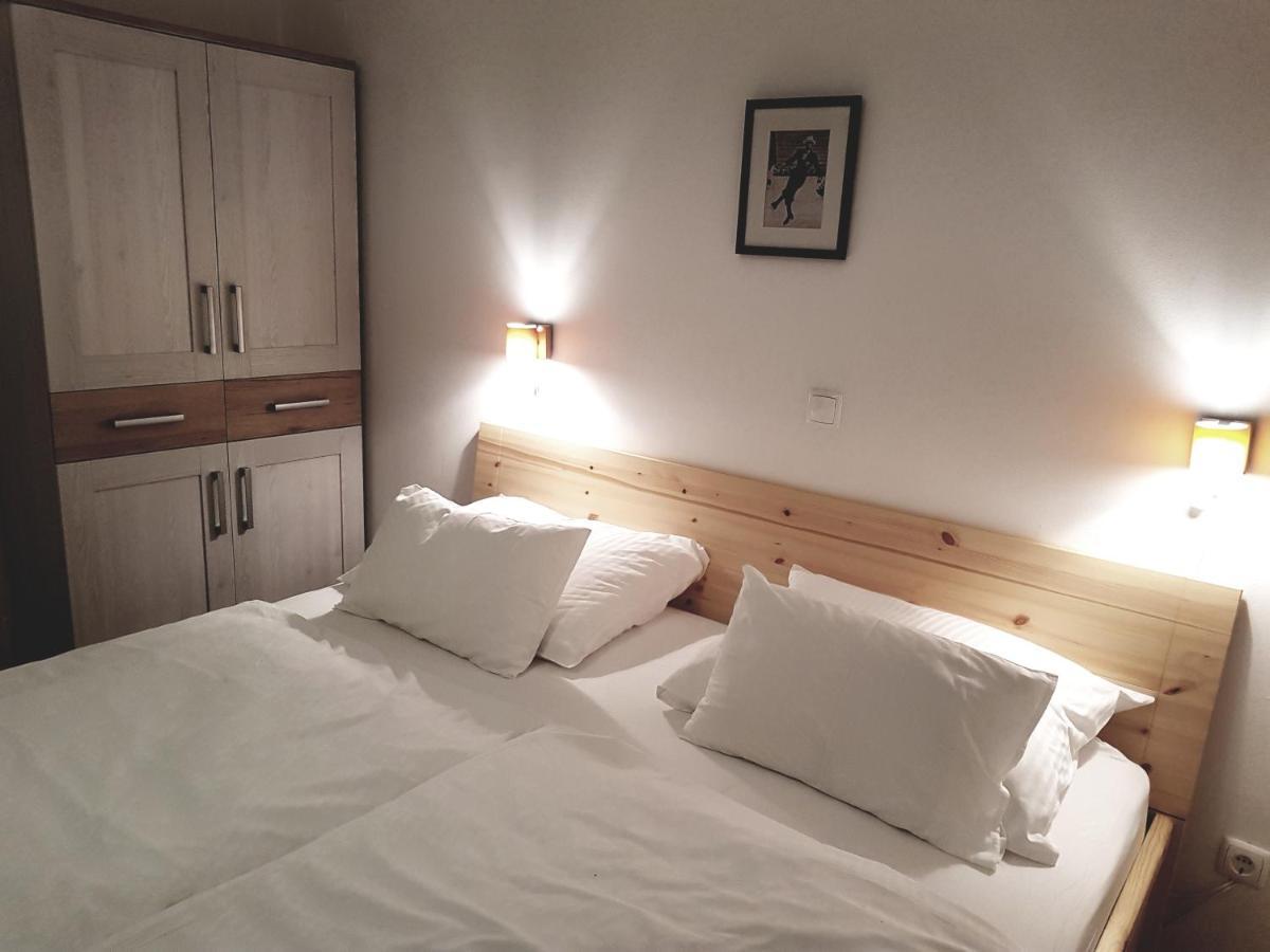 Apartments Katja ครานสกา โกรา ภายนอก รูปภาพ