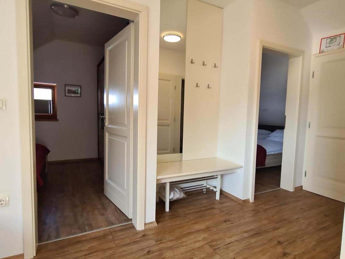 Apartments Katja ครานสกา โกรา ภายนอก รูปภาพ